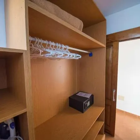 Playa Blanca Sleeps 4 Pool Wifi Appartement